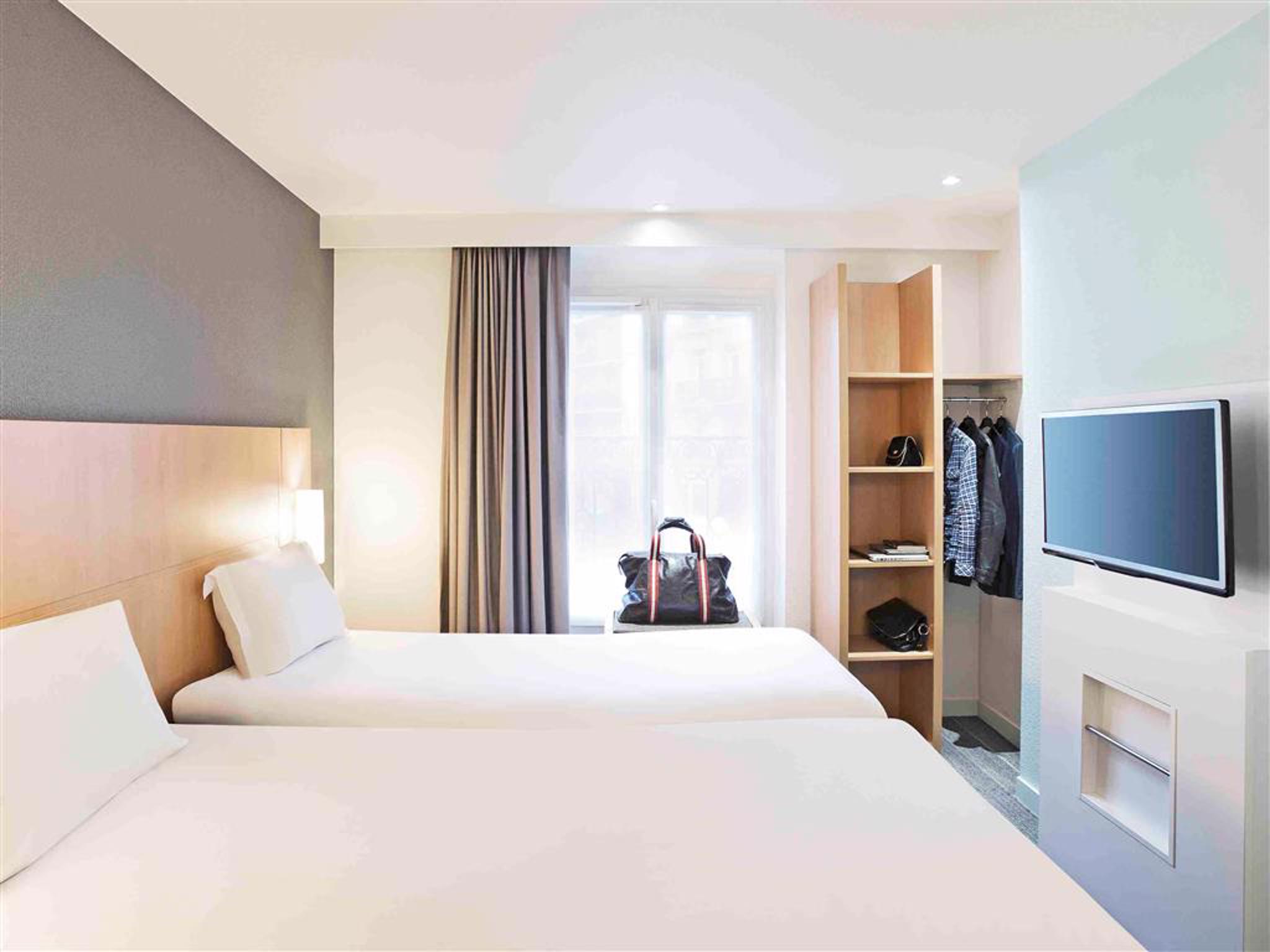 STANDARD, 1 DOUBLE AND 1 SINGLE BED