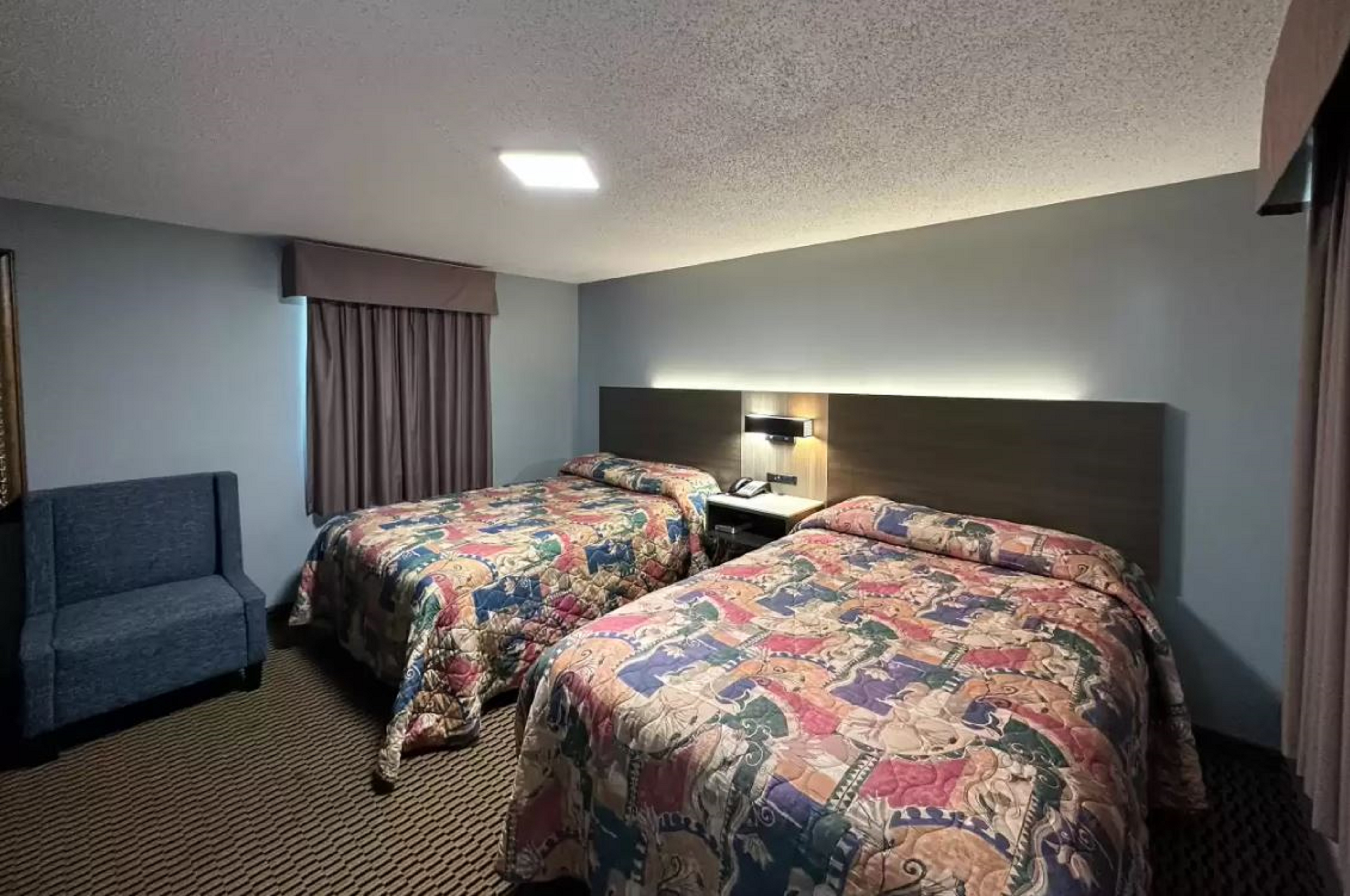 Room, 2 Queen Beds