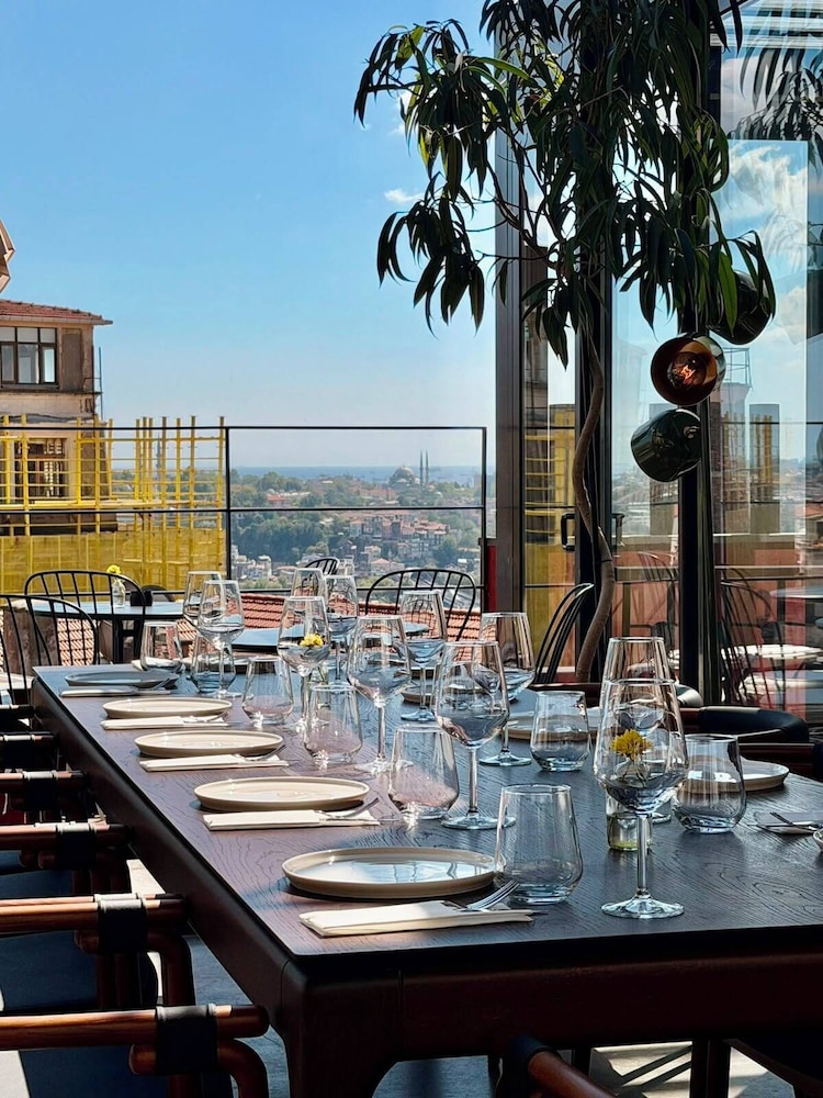RUZ Hotels Tunel 40/48