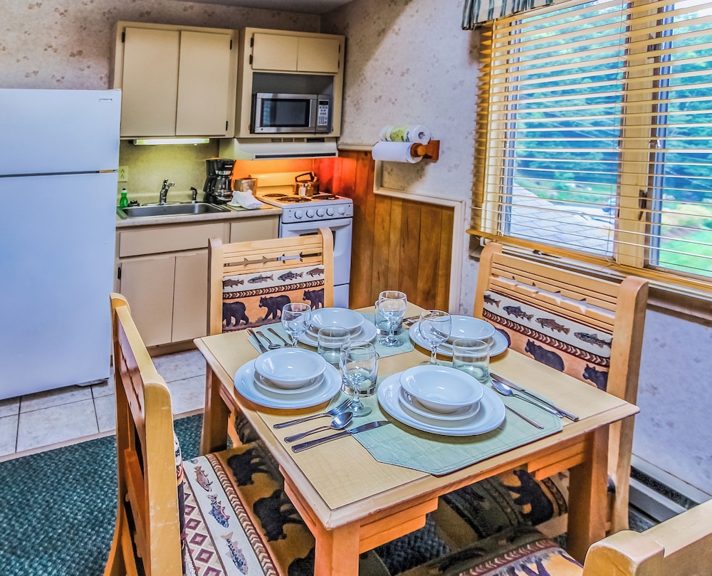 Smoketree Lodge, a VRI resort 49/70