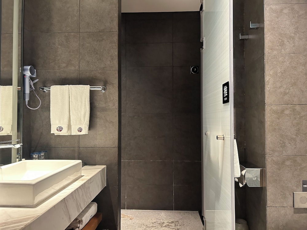 Genpla Hotel Shenzhen Nanshan 48/50
