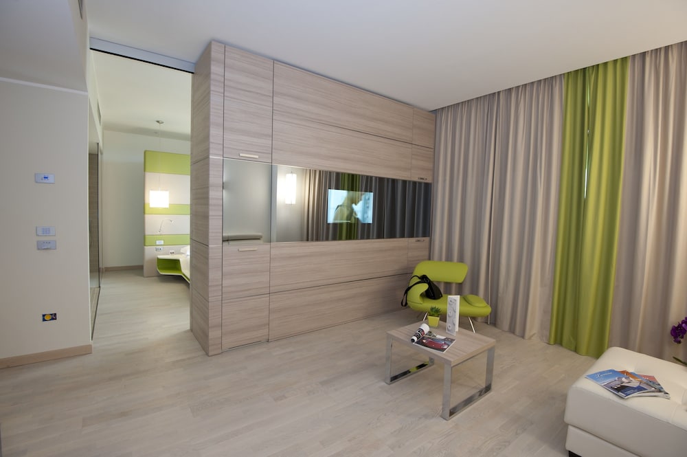 AS Hotel Limbiate Fiera 5/80