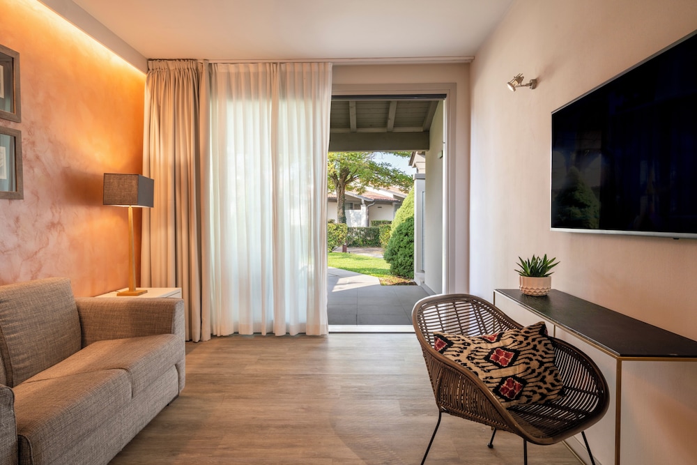 Splendido Bay Luxury Spa Resort 48/75