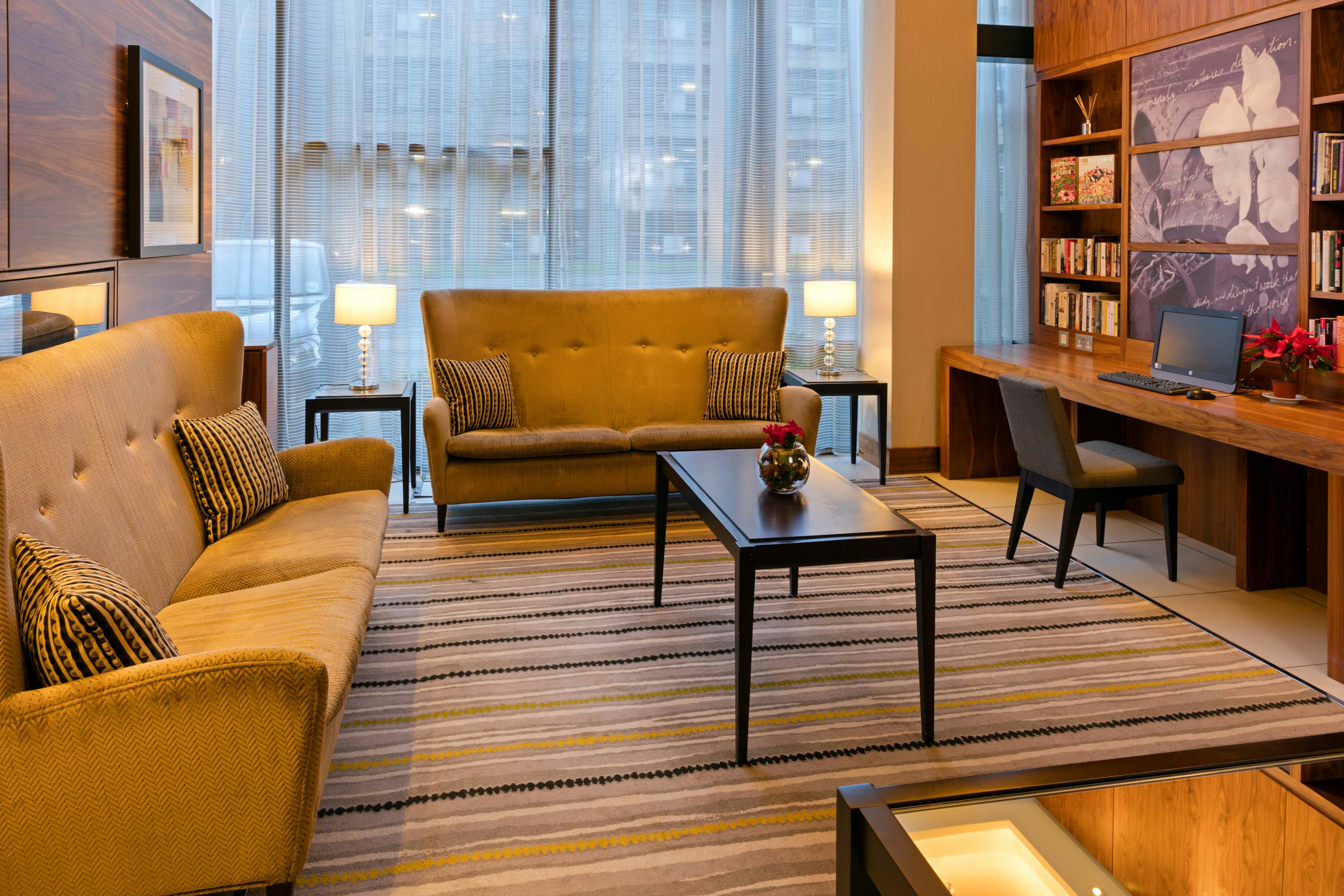 Hampton By Hilton London Croydon 12/22