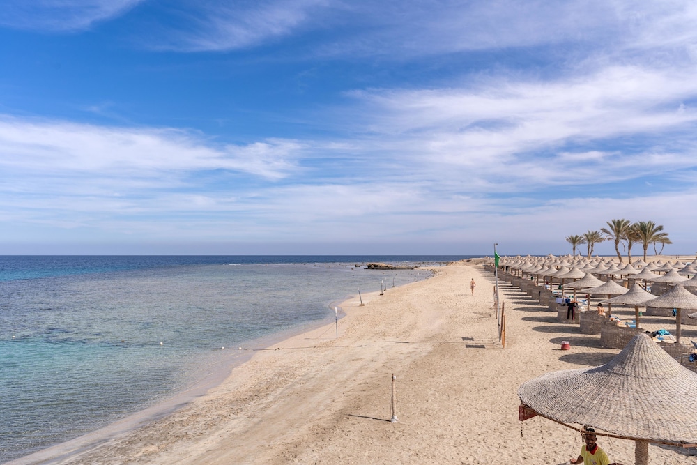Malikia Resort Abu Dabbab 48/50