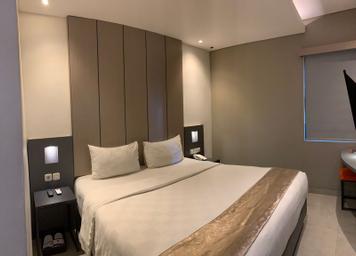 Smart, Double Bed