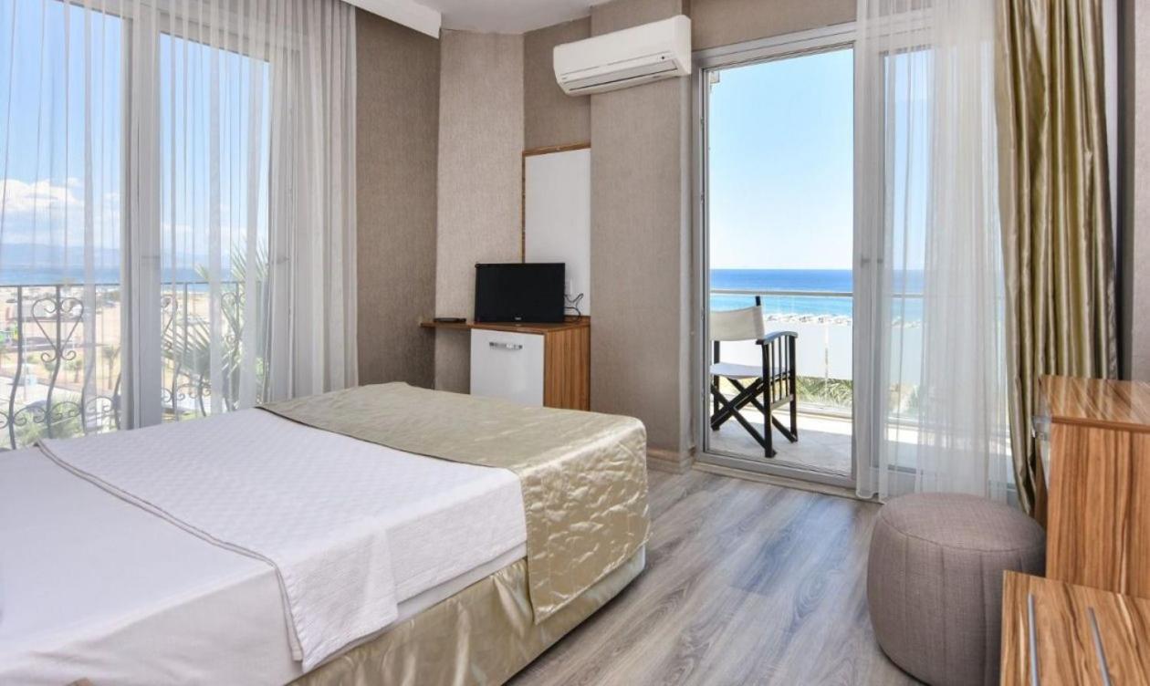 Acem Hotel 18/50