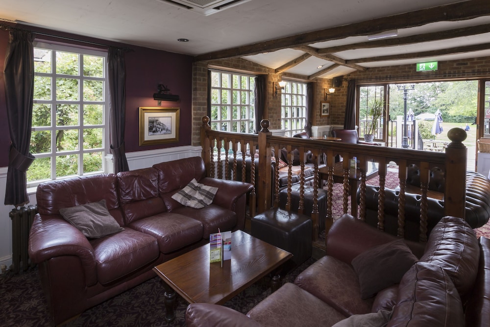 The Conningbrook Hotel 25/50