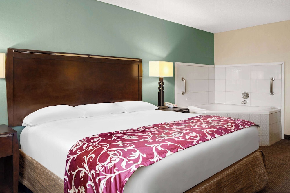 Travelodge by Wyndham Gaylord 15/46