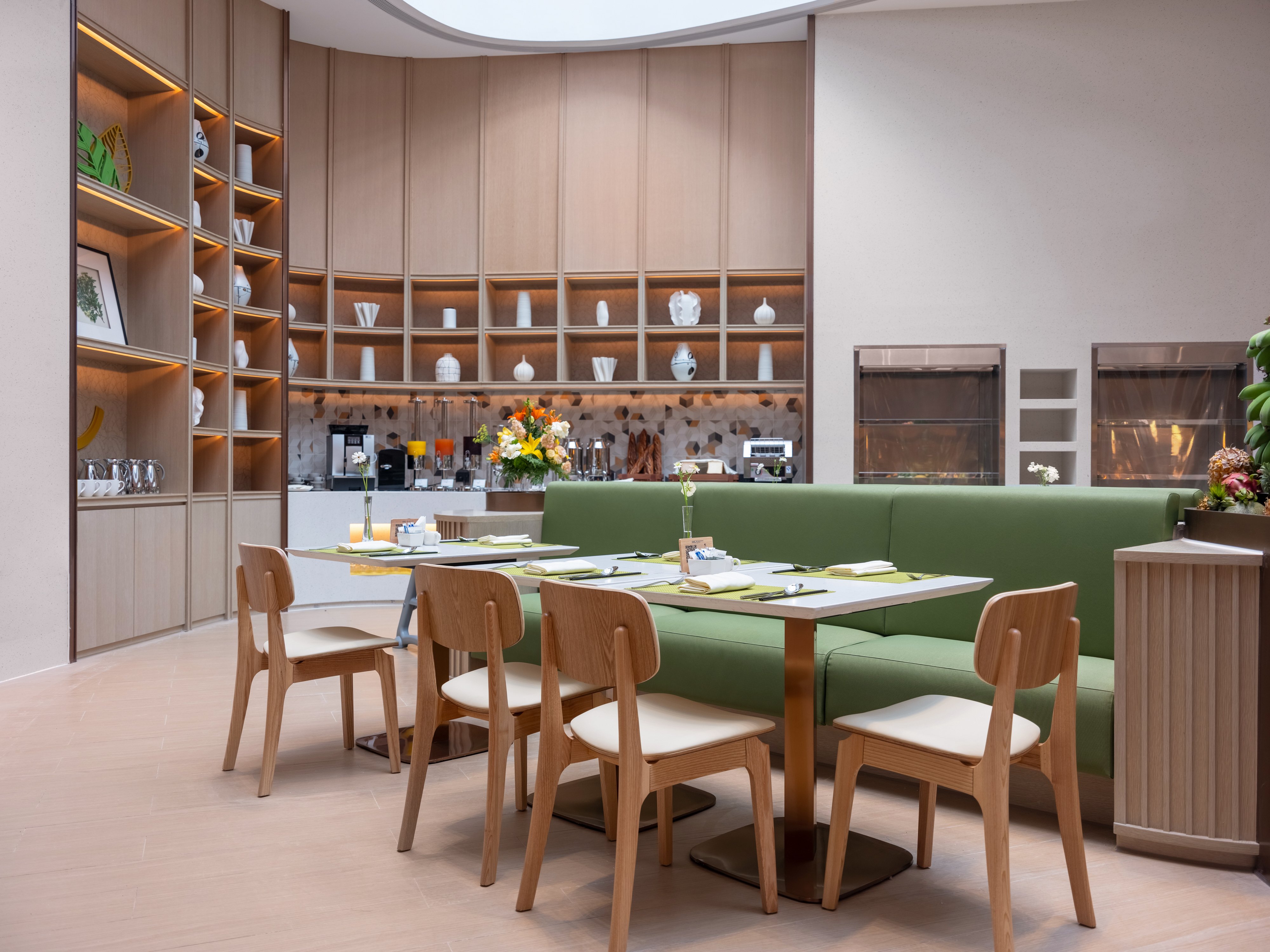Holiday Inn Quzhou 47/59