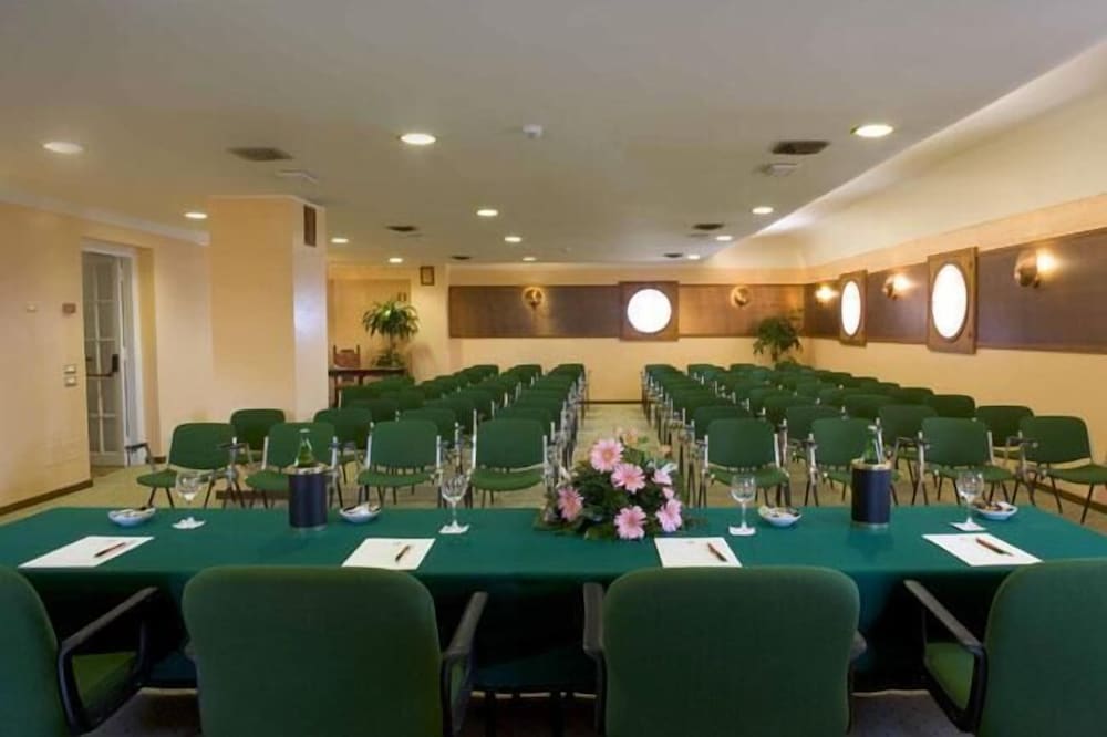Excelsior Palace Hotel 62/72