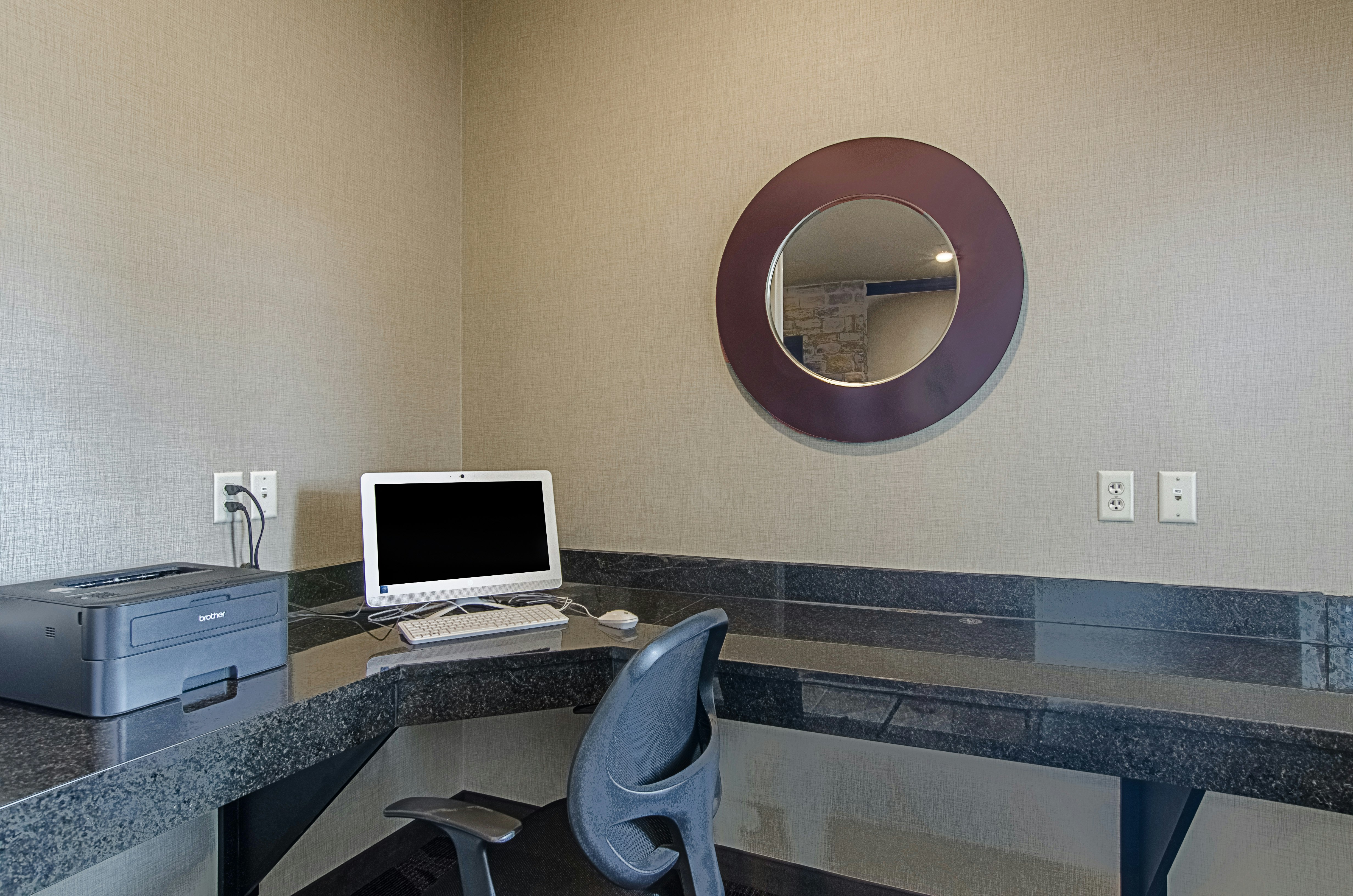 Cobblestone Inn & Suites - Guernsey 41/57