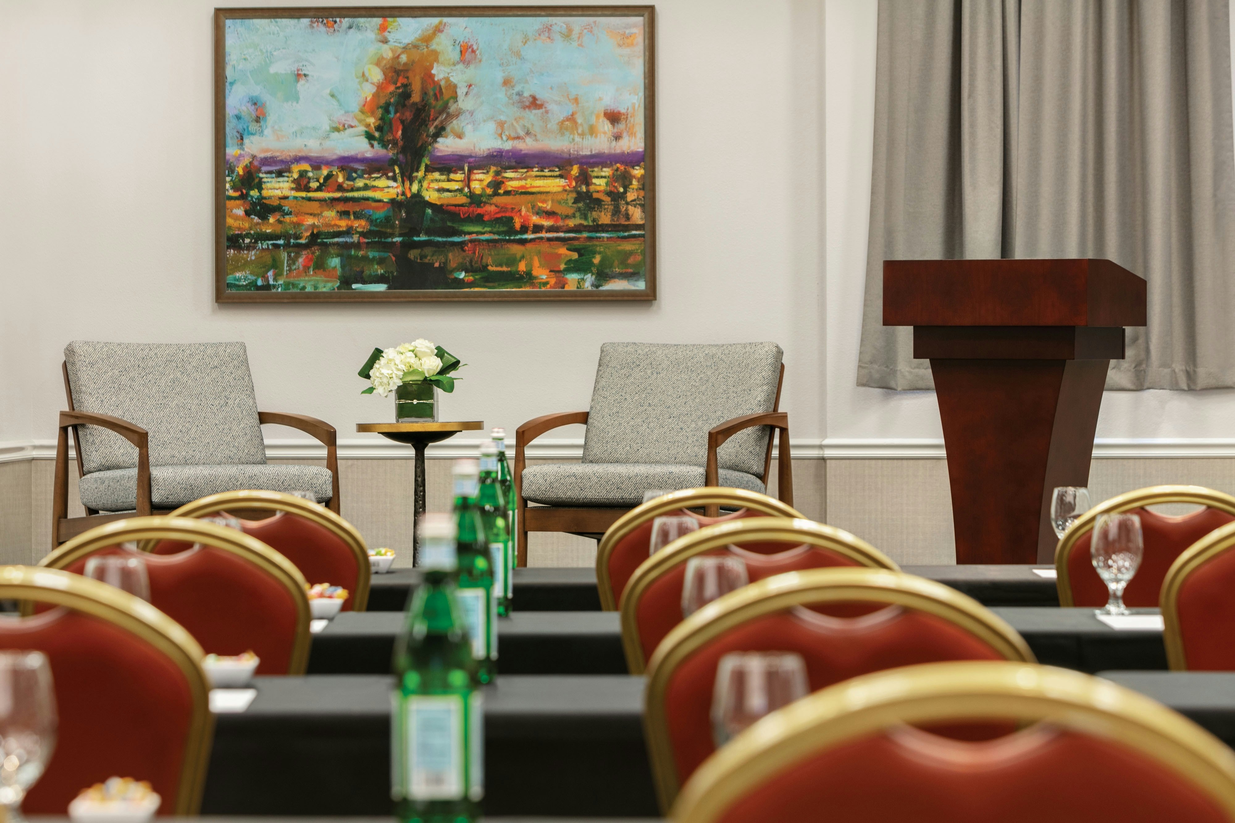 Four Points by Sheraton Sacramento International Airport 13/49
