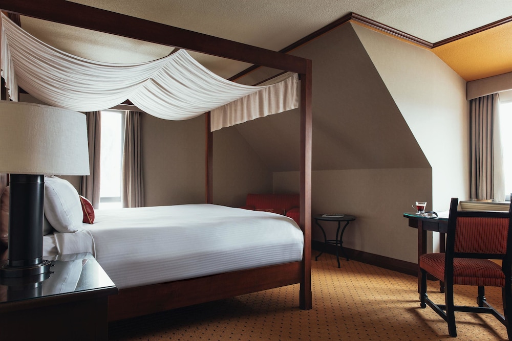 Fairmont Tremblant 24/68