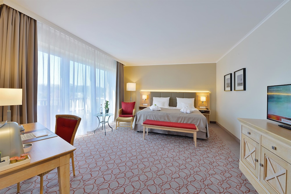 Best Western Premier Alsterkrug Hotel 9/57