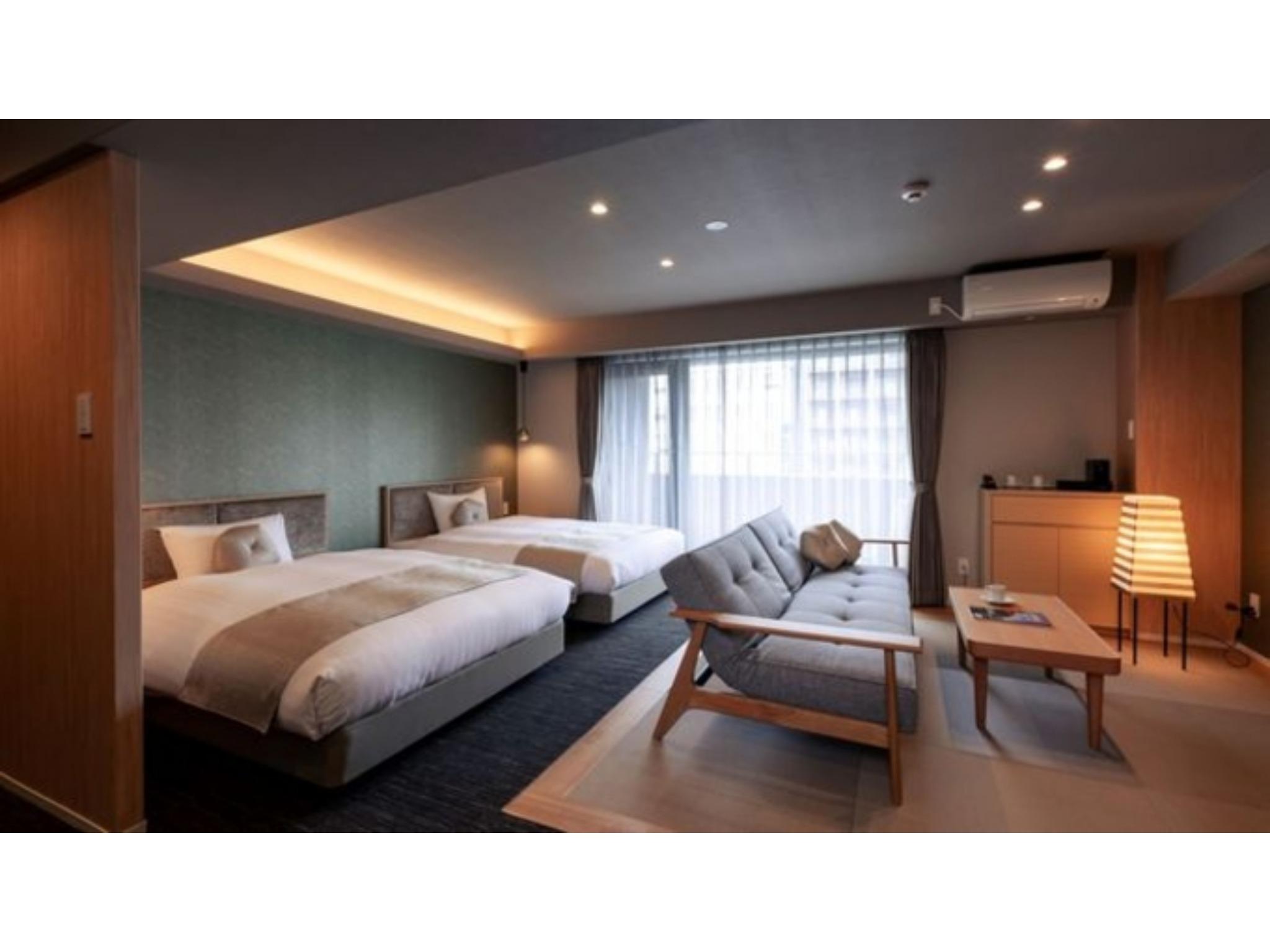 Japanese, Modern, Deluxe, Single, 2 Double Beds