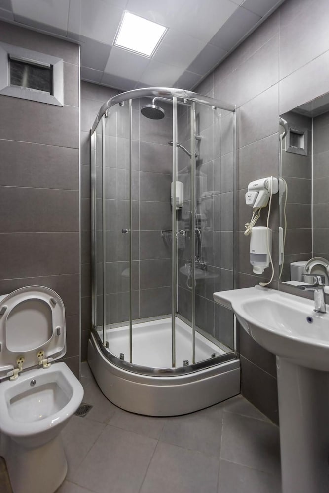 Hotel Diplomat Suites 44/44