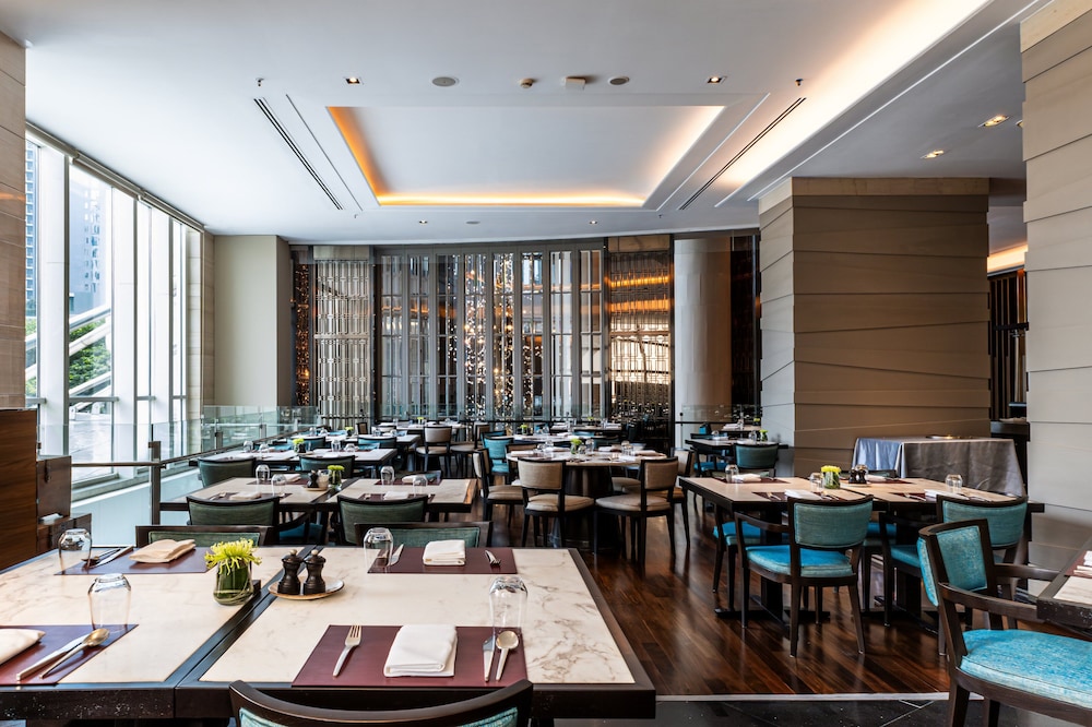 Sofitel Bangkok Sukhumvit Hotel 62/78