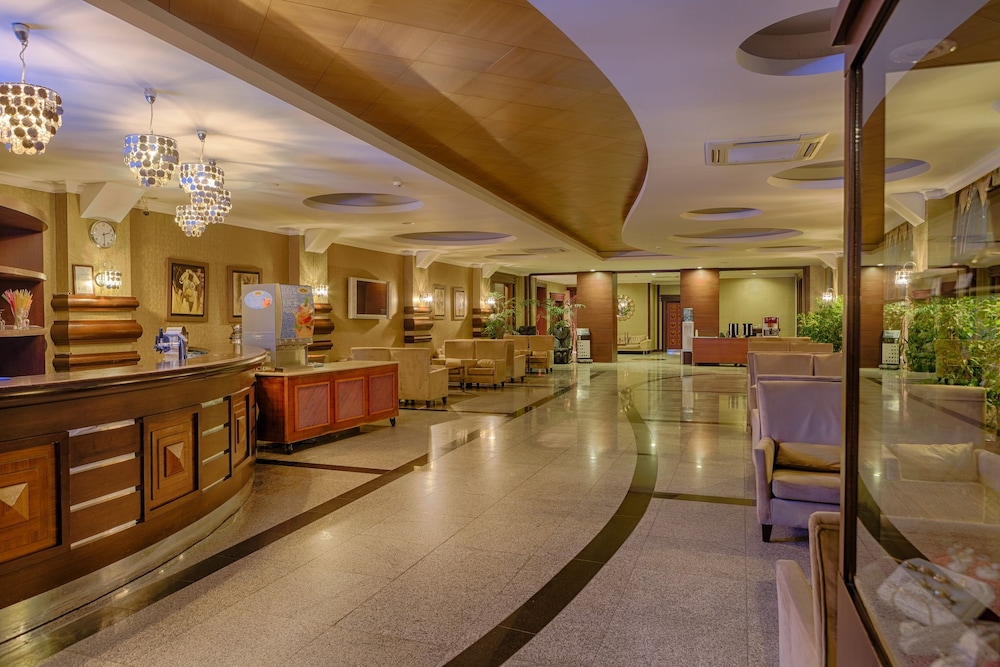 Grand Pasa Hotel 29/38