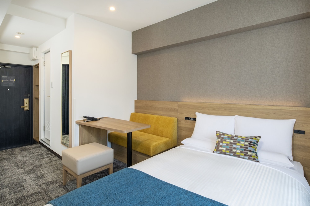 Renovated, Semi Room, Superior, Semi Double Bed