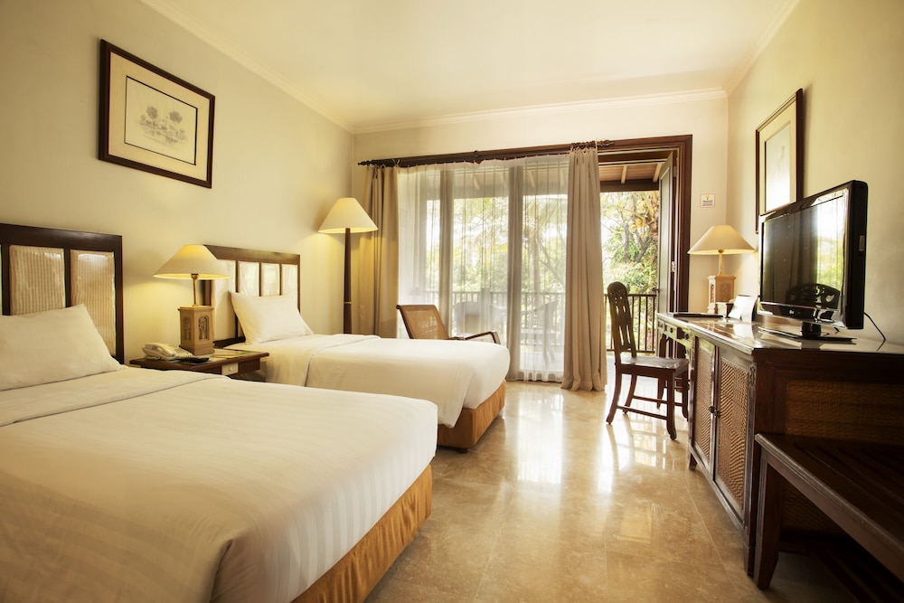Laras Asri Resort And Spa 18/66