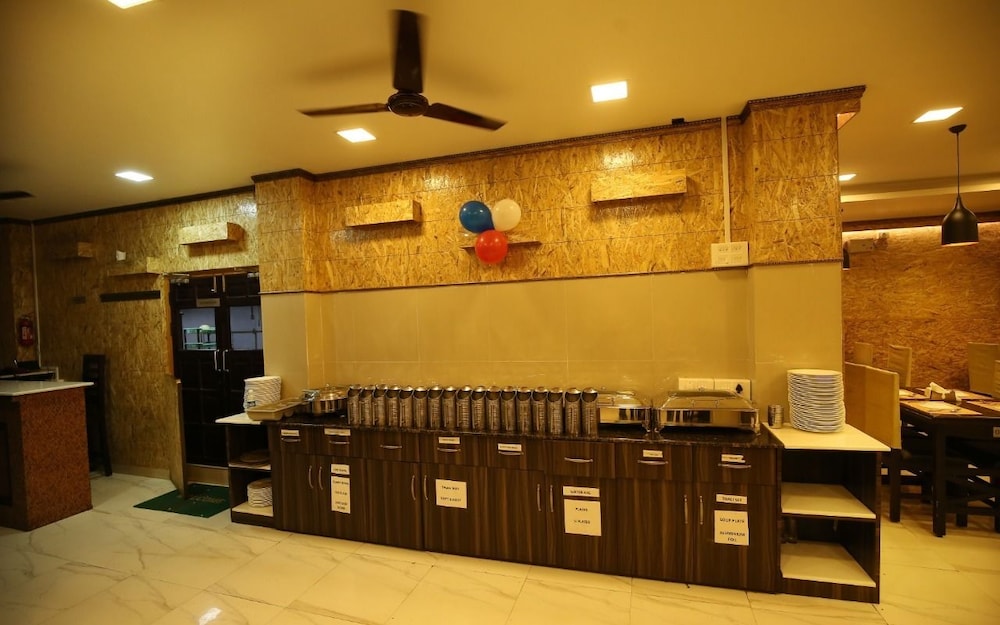 Hotel Marina Manor 27/37
