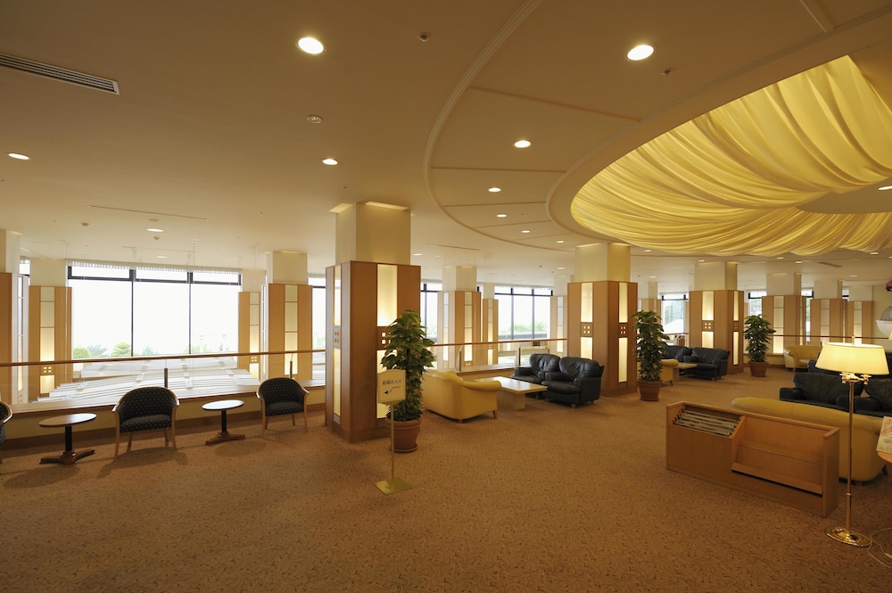 Hotel Mt. Fuji 3/65