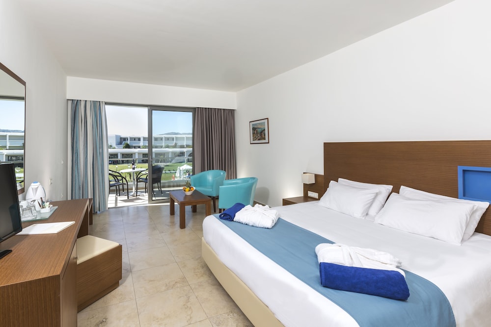 Asterias Beach Resort 10/47