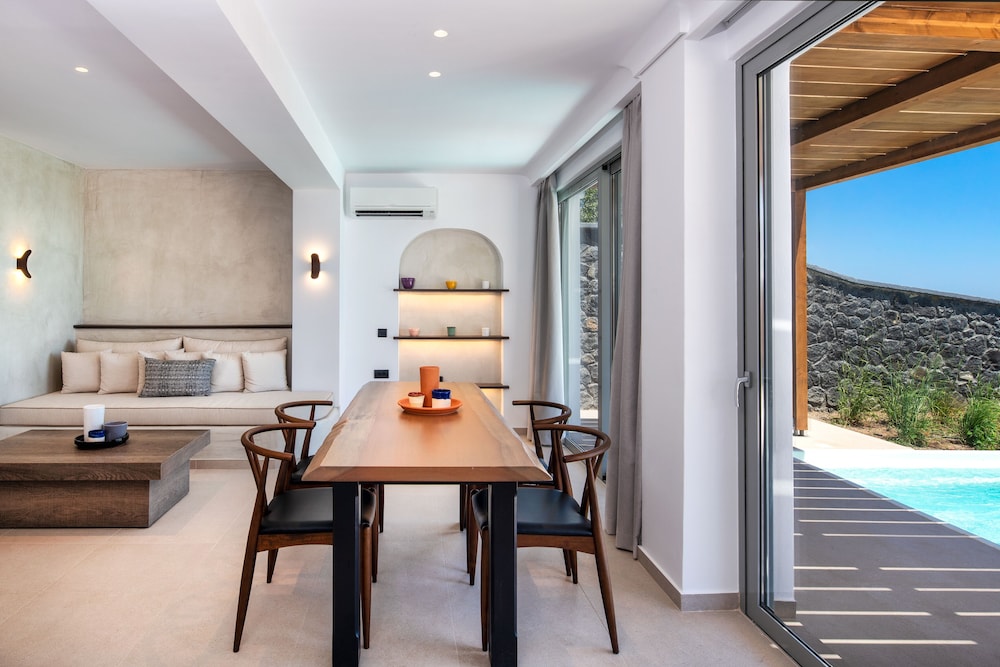Gonia Residence 35/50