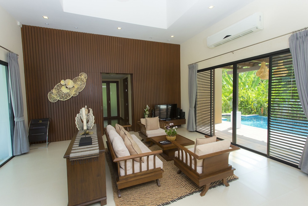 Ozone Villa 29/46