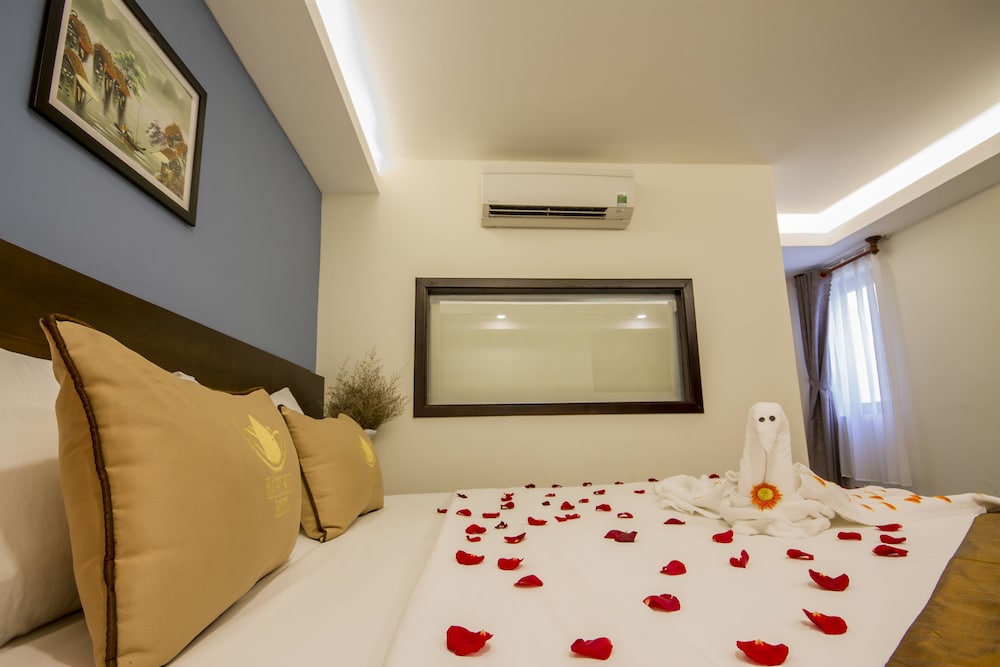 Sapphire Hotel 22/35