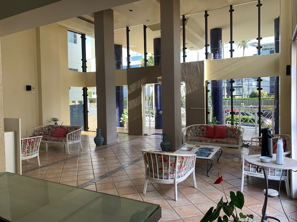 Gaivotas Praia Hotel 27/36