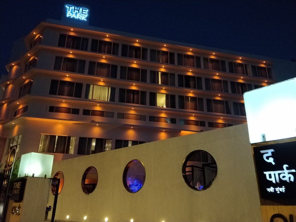 The Park Navi Mumbai 2/68