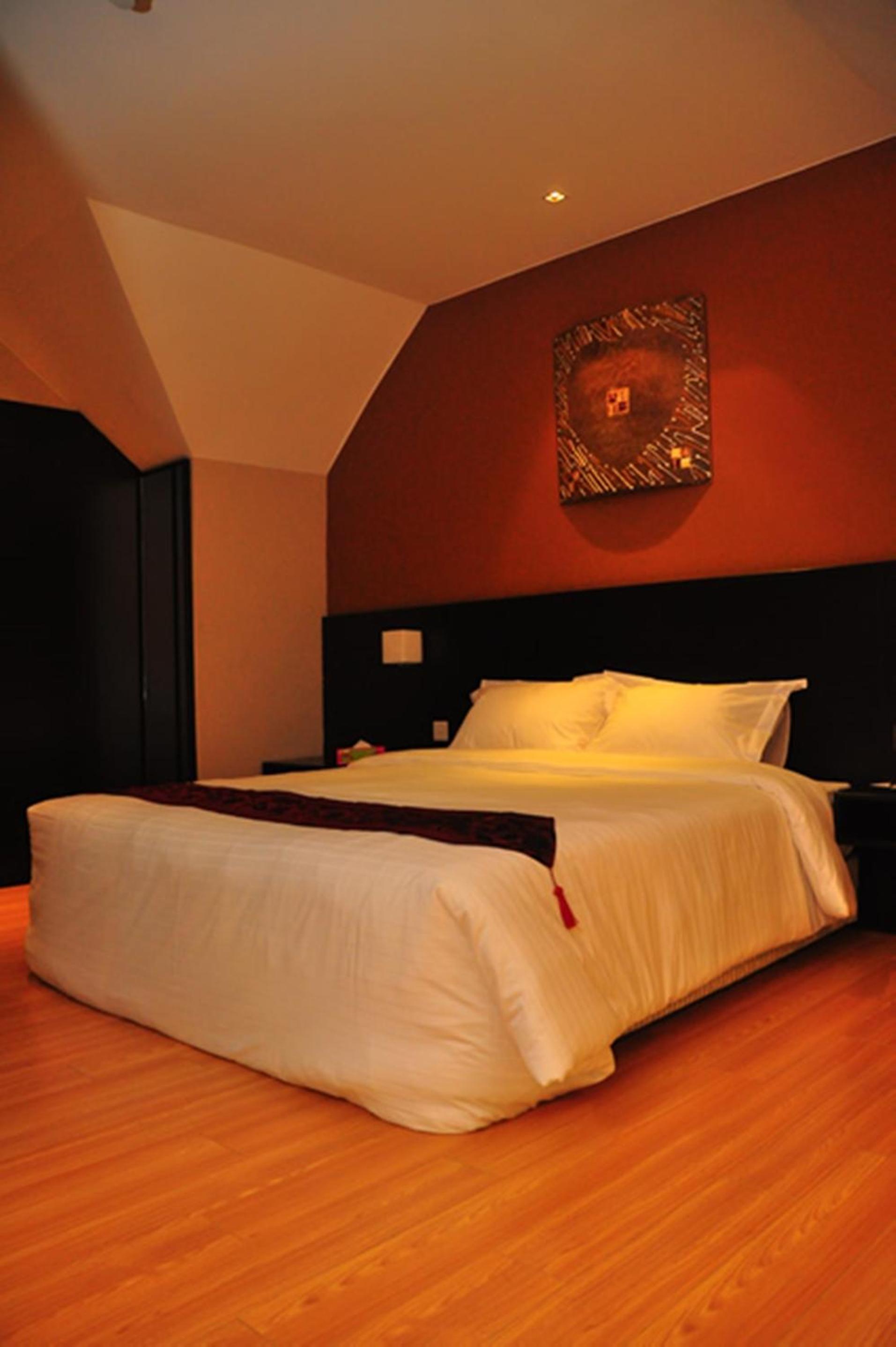 Tat Place Hotel And Cafa 7/32