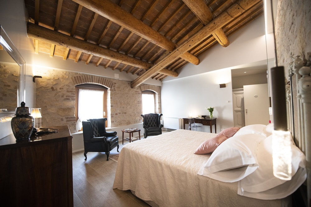 Magari Estates Hotel 23/61