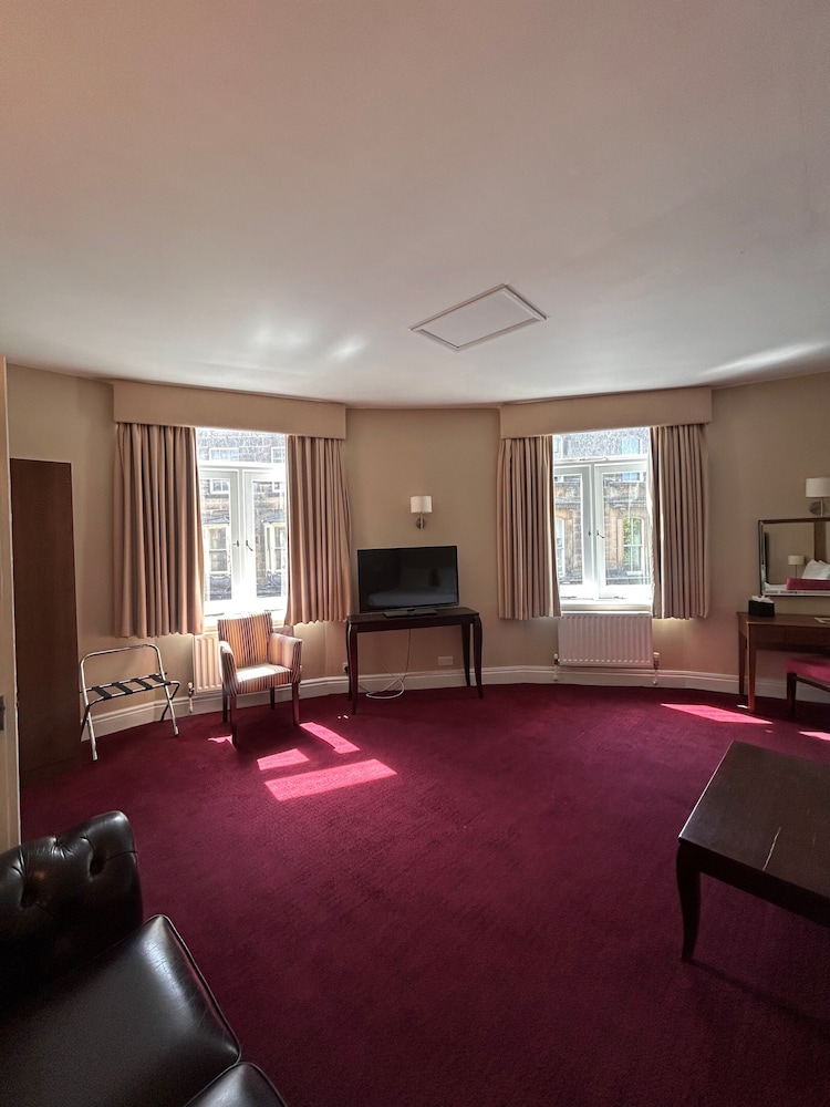 The Crown Hotel 44/74