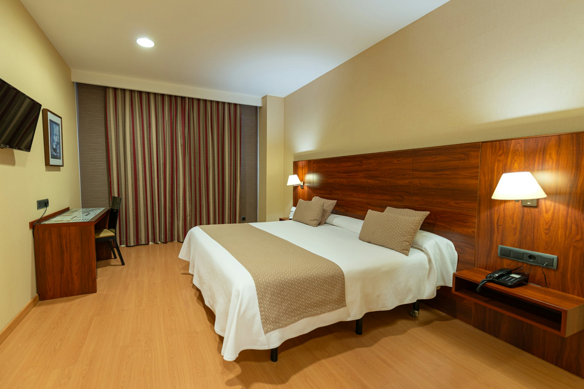 Hotel Riscal 12/39