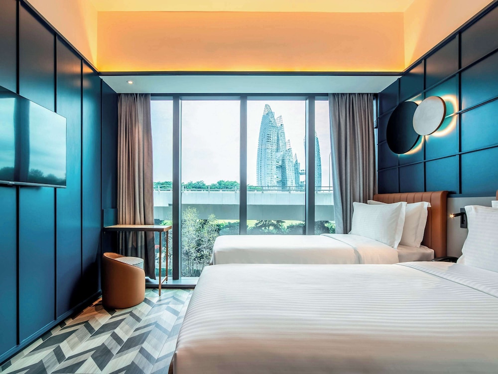 SUPERIOR, TWIN BEDS