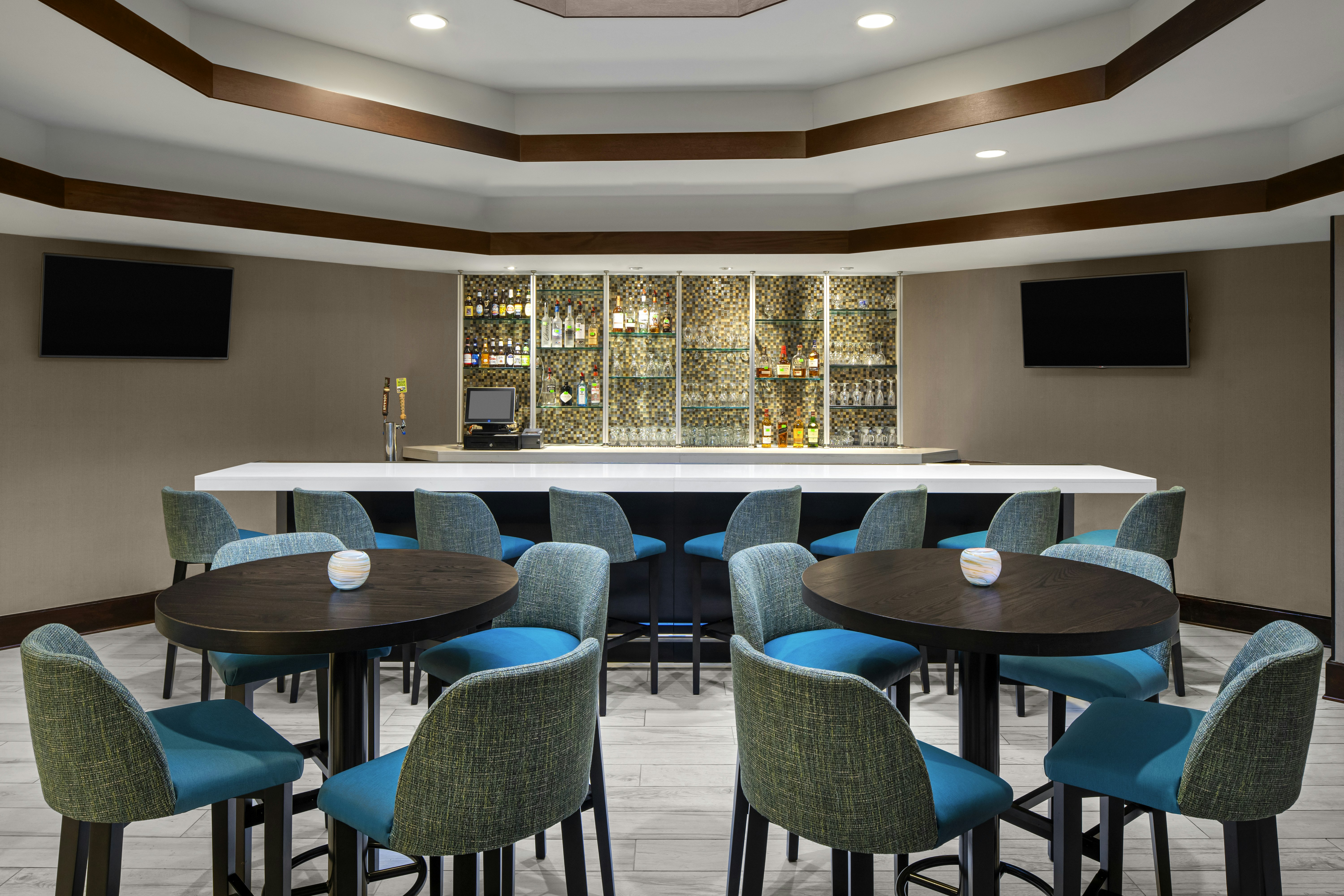 DoubleTree Suites by Hilton Charlotte SouthPark 44/60