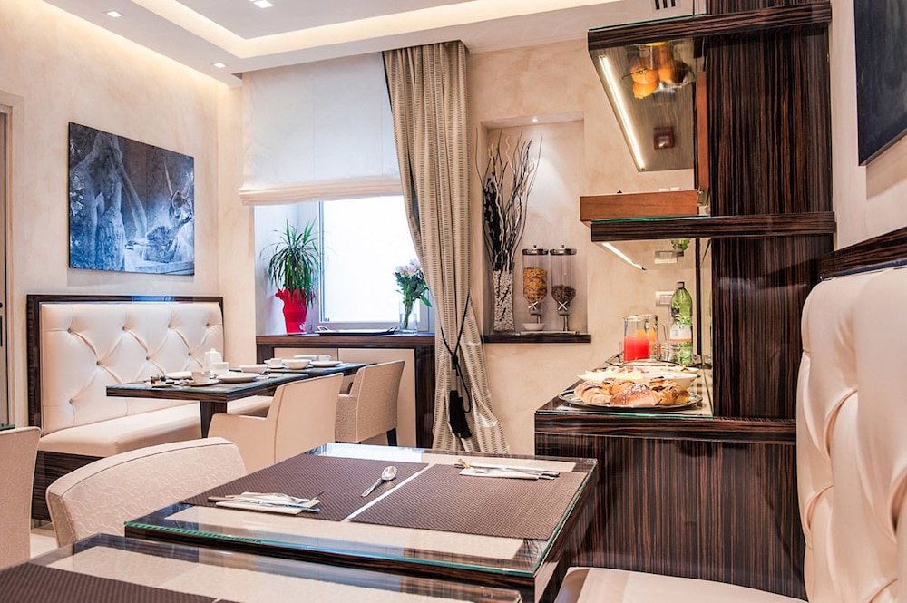 MAISON CANDIA LUXURY HOUSE 28/38