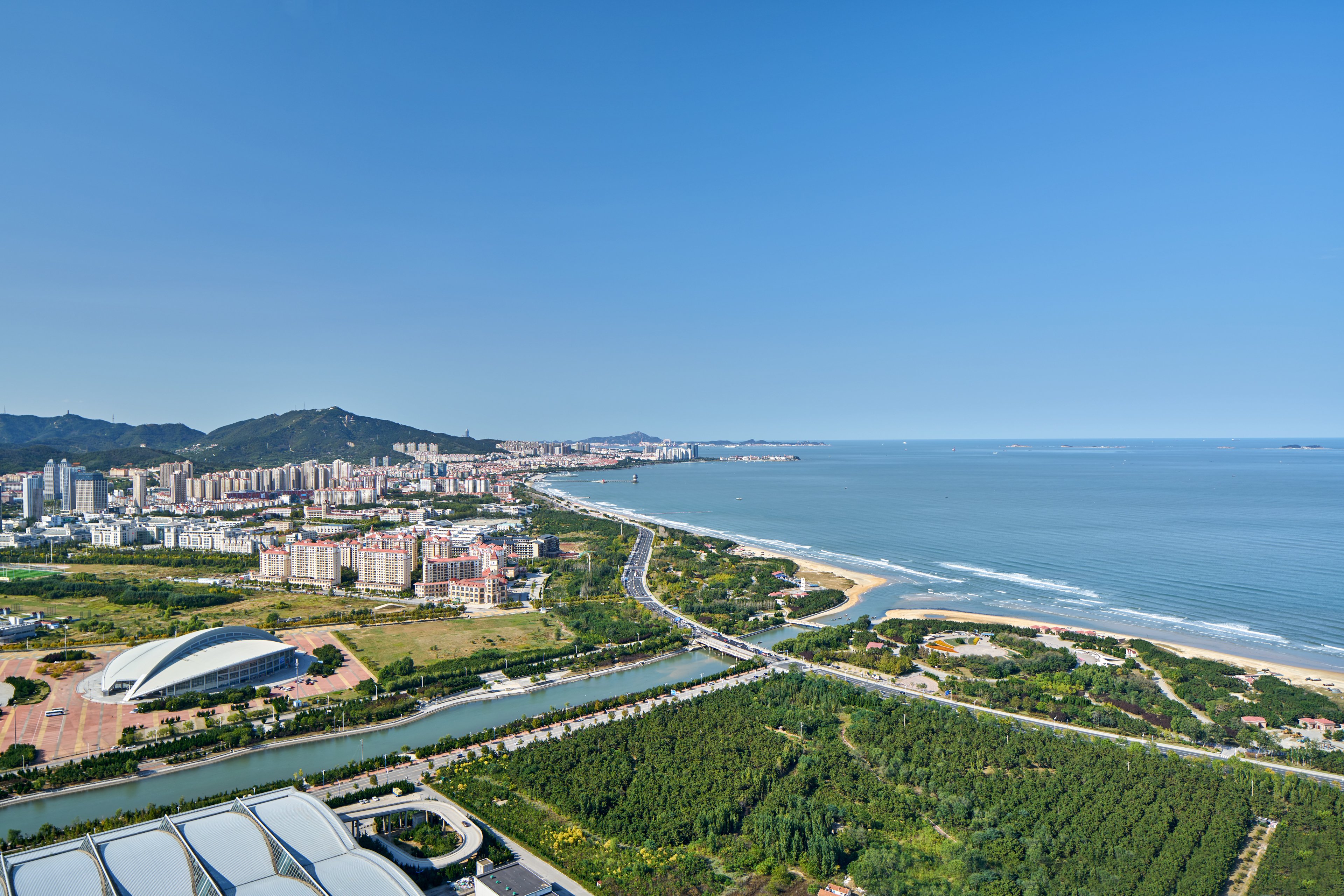 Crowne Plaza Yantai Seaview 78/82