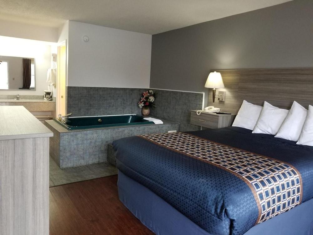 Old Bardstown Inn 16/32
