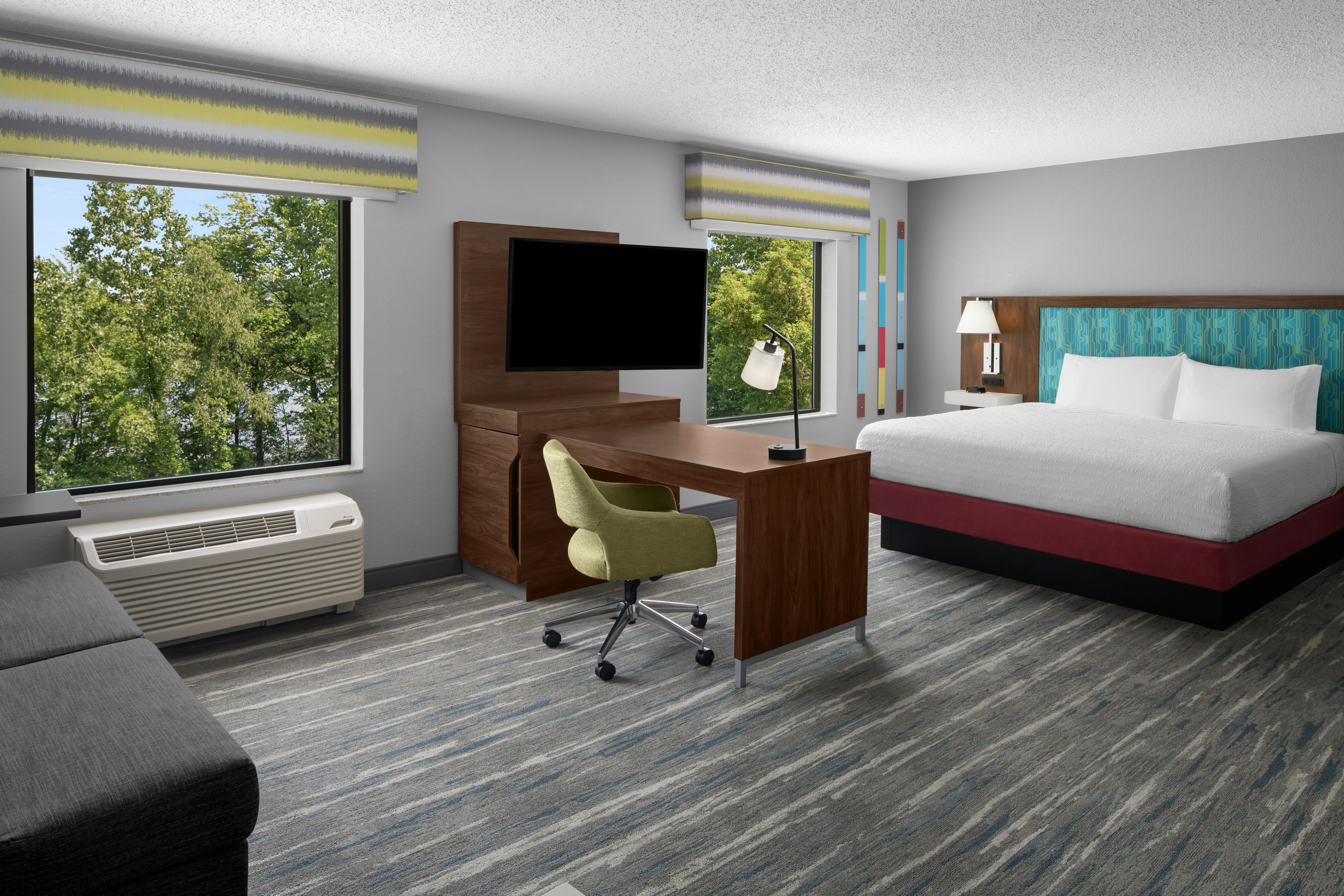 STUDIO, SUITE, KING BED