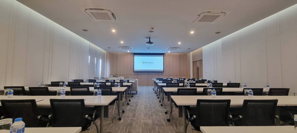 Wellness Stay And Hotel Sukhumvit 107 116/123