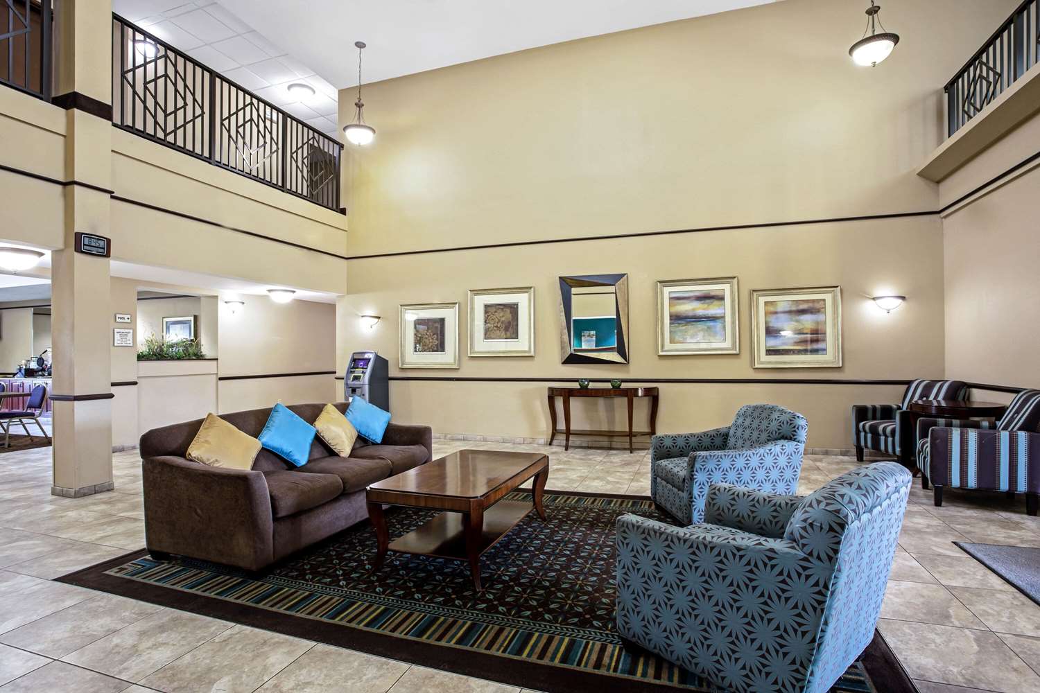 La Quinta Inn & Suites by Wyndham PCB Pier Park area 24/42