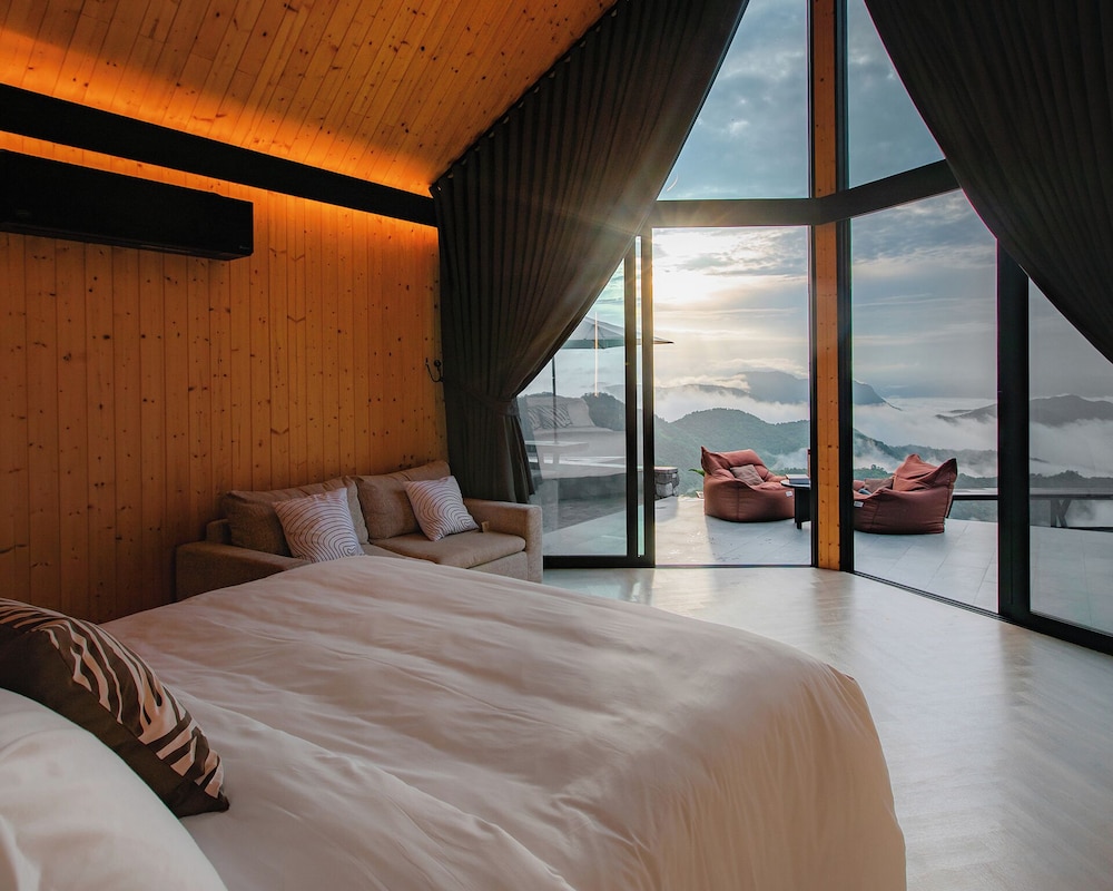Pino Latte Resort and Hotel 15/50