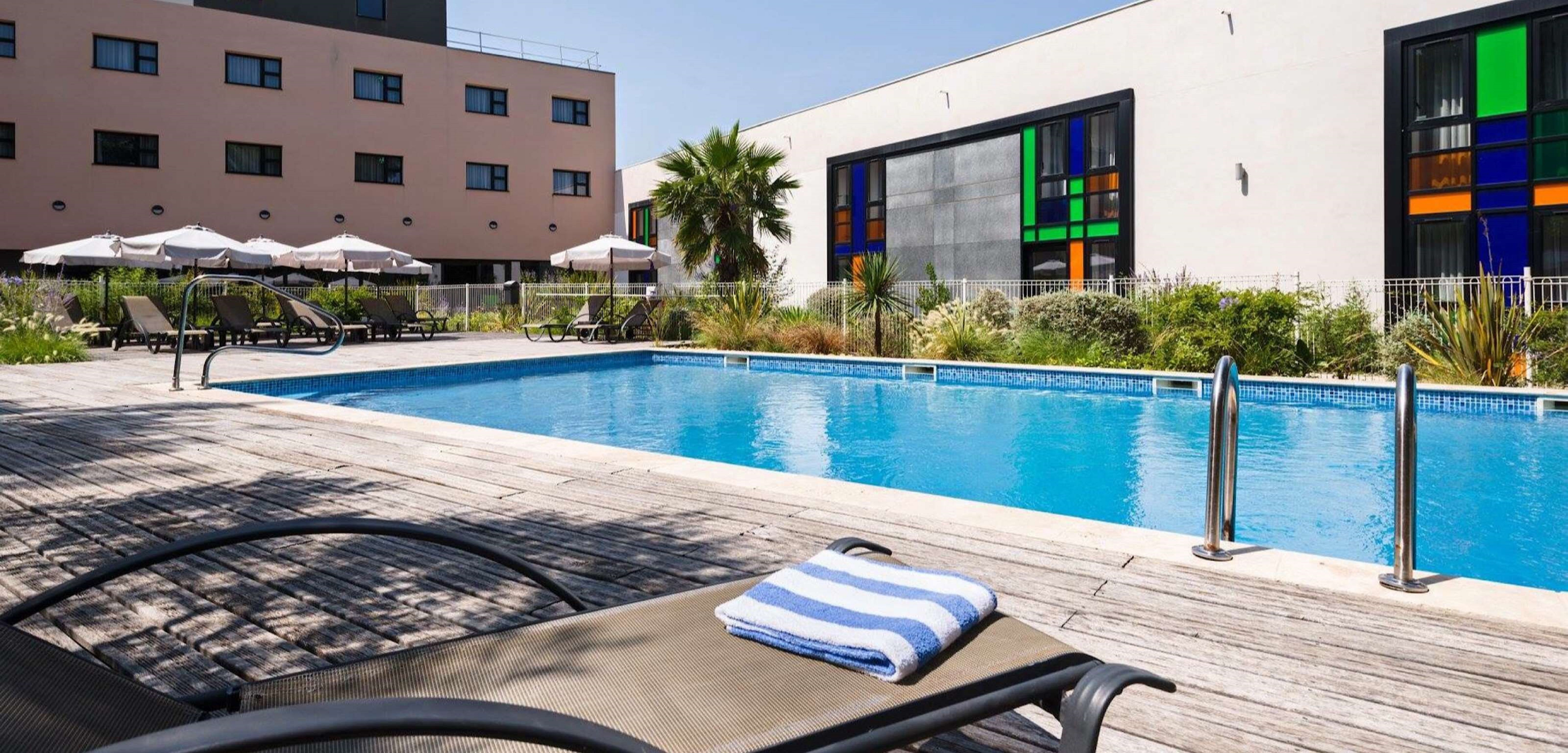 Holiday inn Marseille Airport (Ex Golden Tulip) 78/81