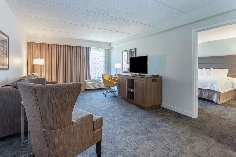 Hampton Inn Groton 22/56