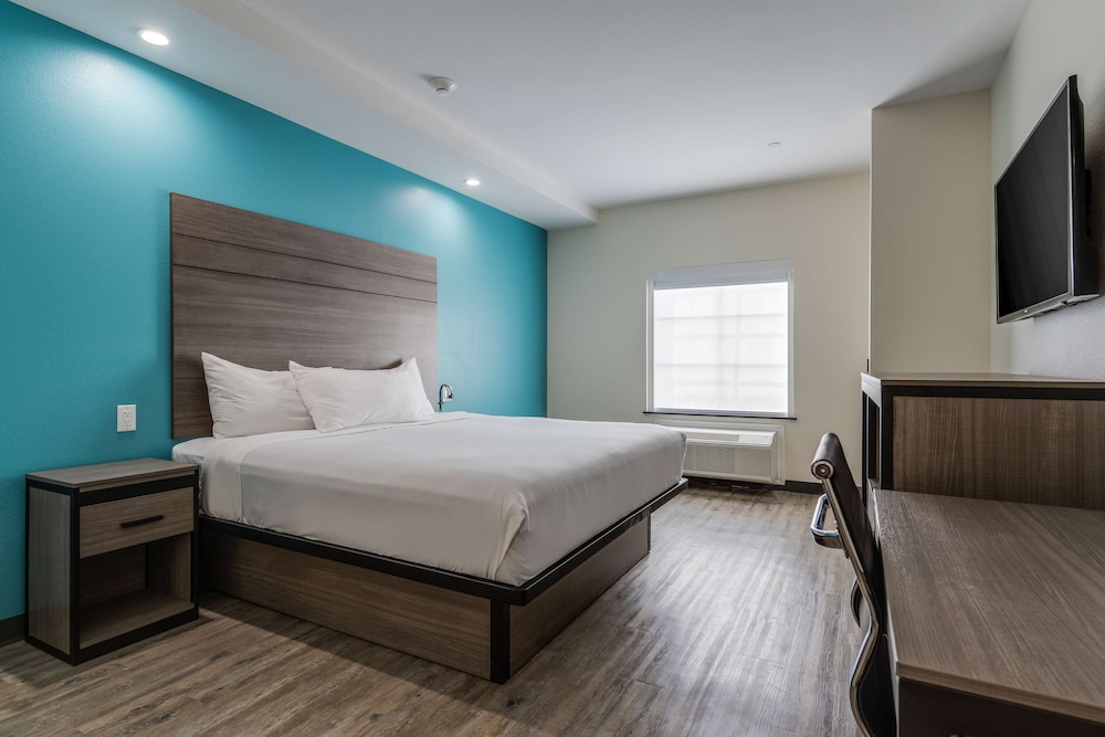 Red Lion Inn & Suites Katy 7/39