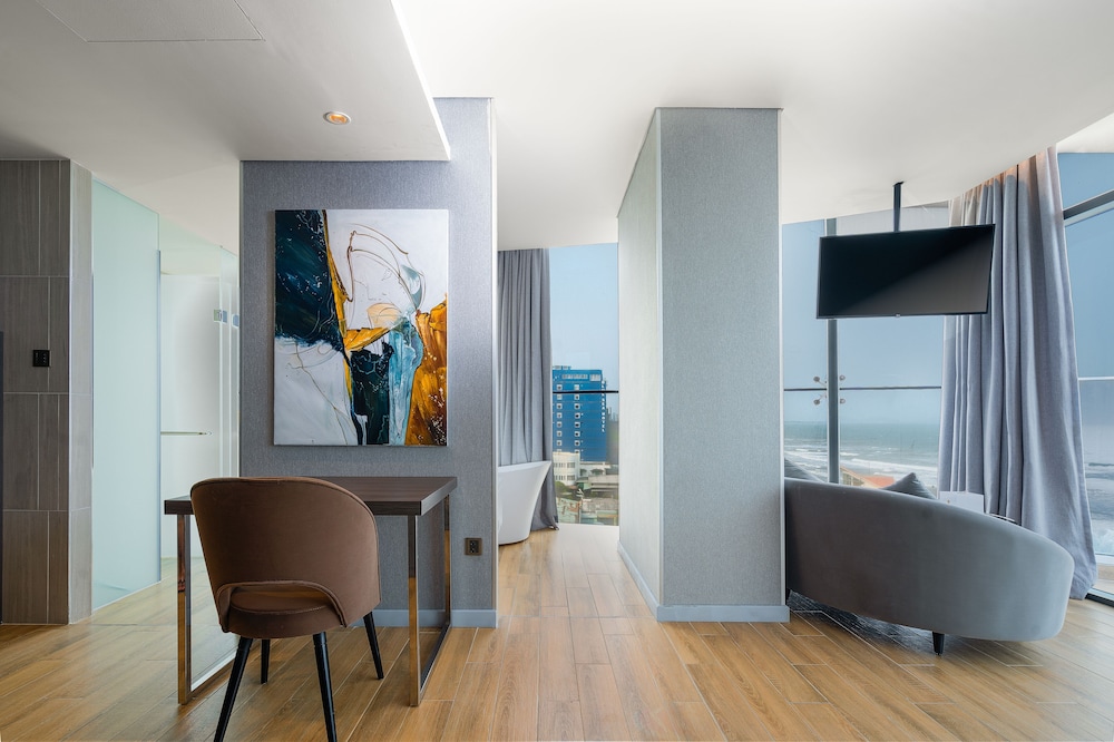 Premier Pearl Hotel Vung Tau 38/50